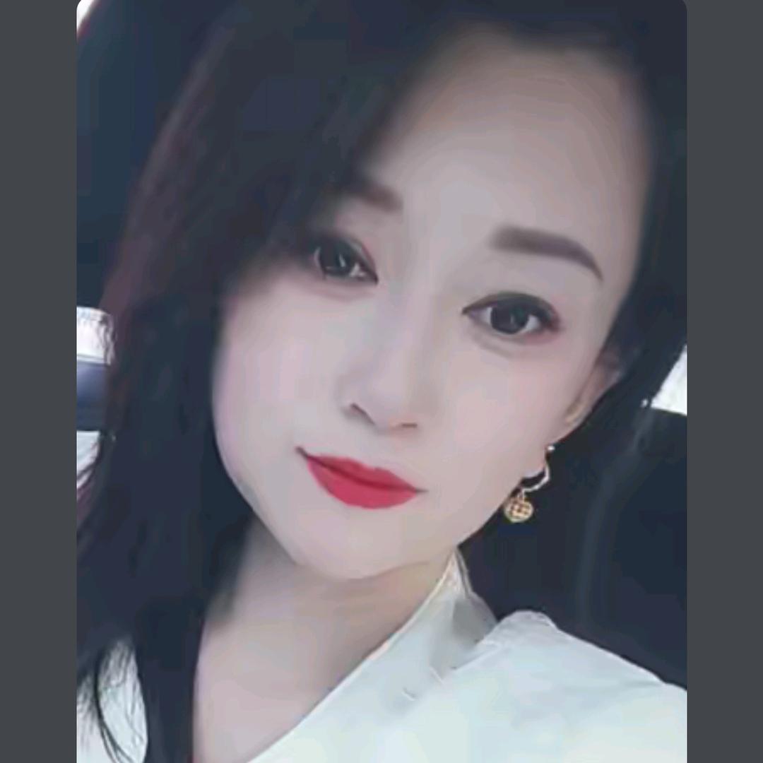 梅丽动人💃🏻［液压货梯］