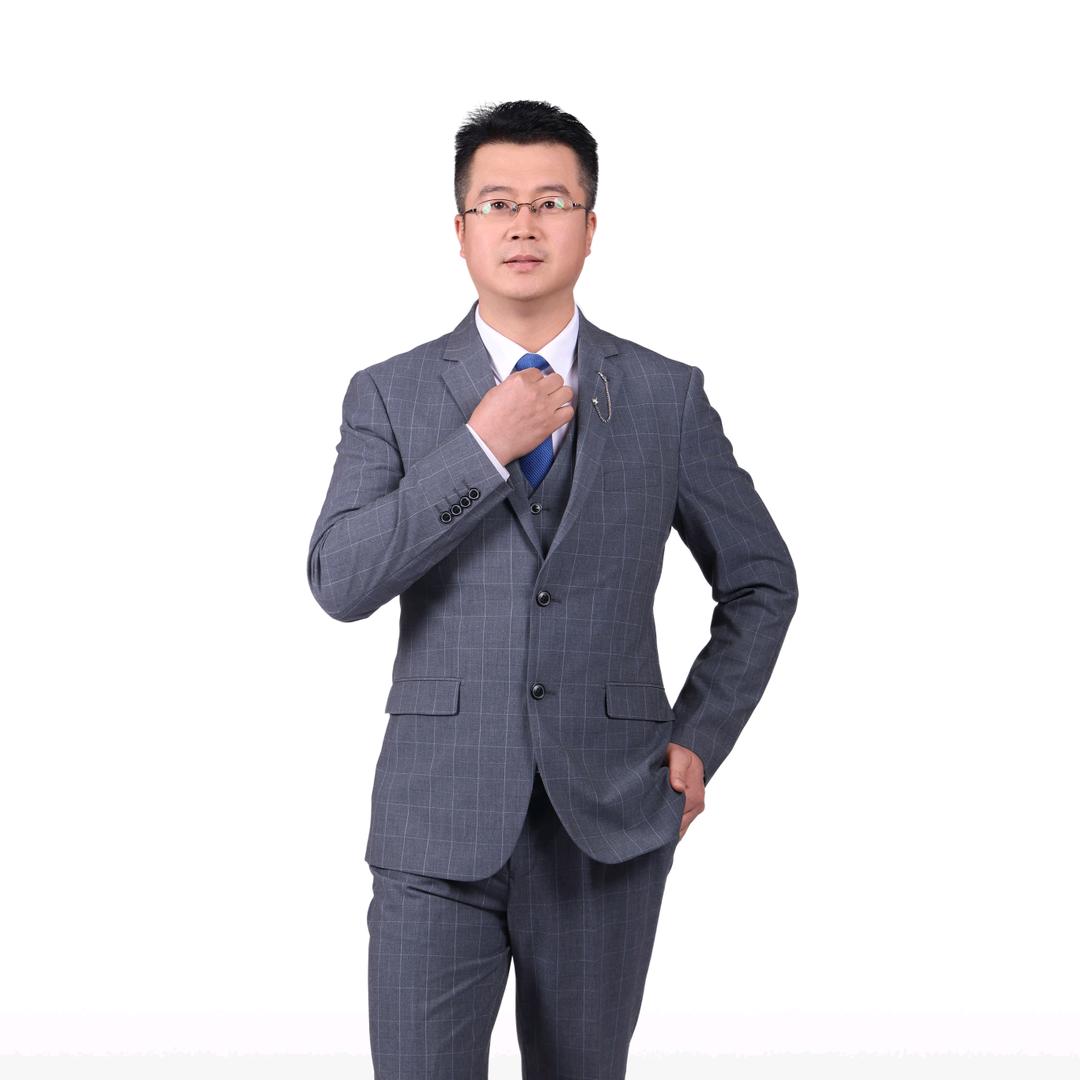 万正甄选霍老板