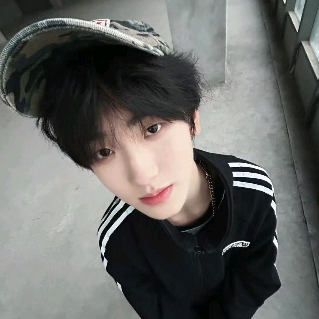 暖铭耳痣！xin（见过五代版）