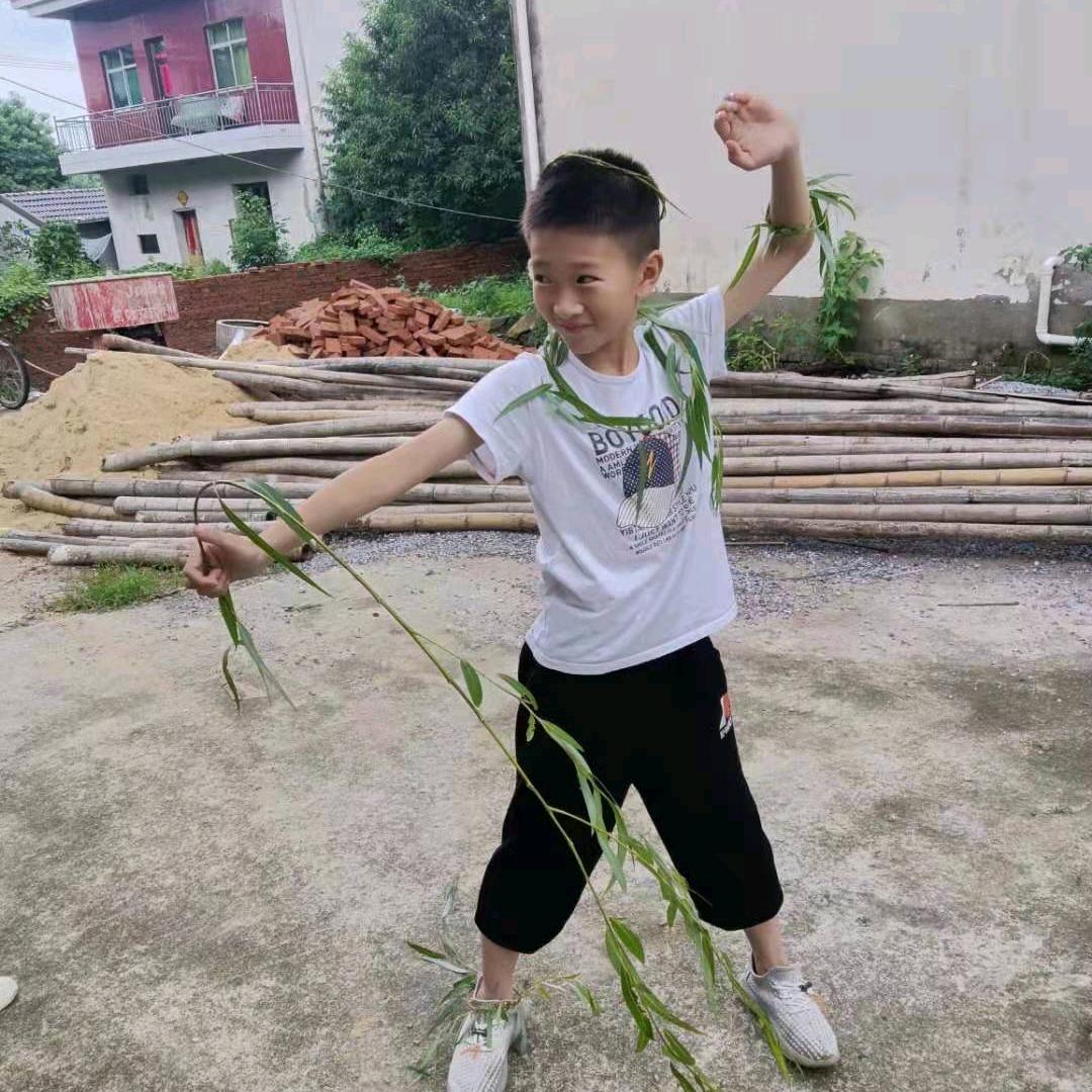 天天有钱”花”女士