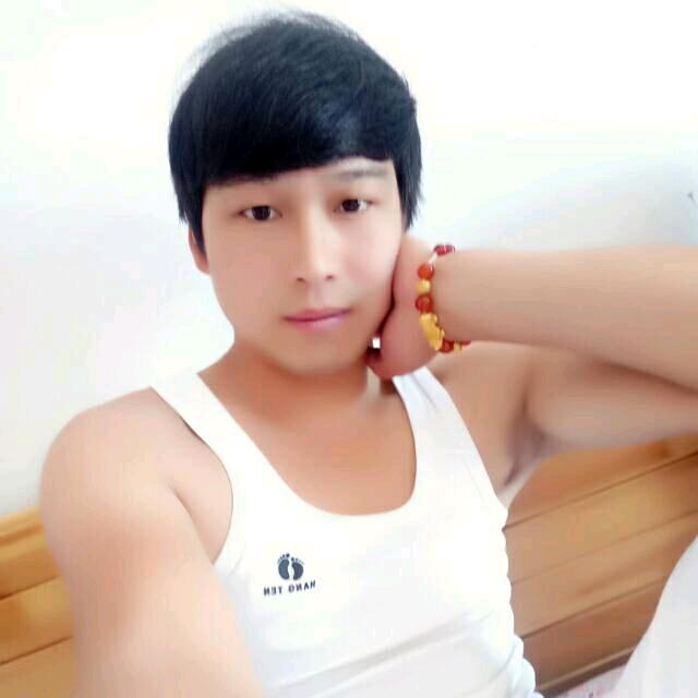 黄燕