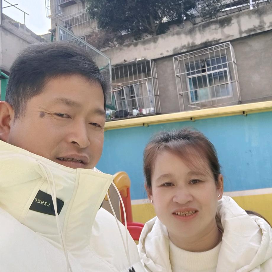 聪哥（室外地砖平铺）