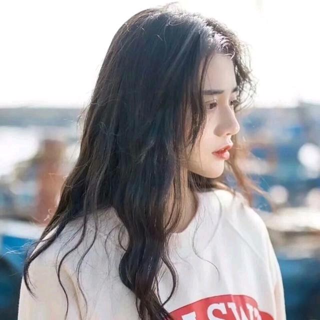 卿莲白雾