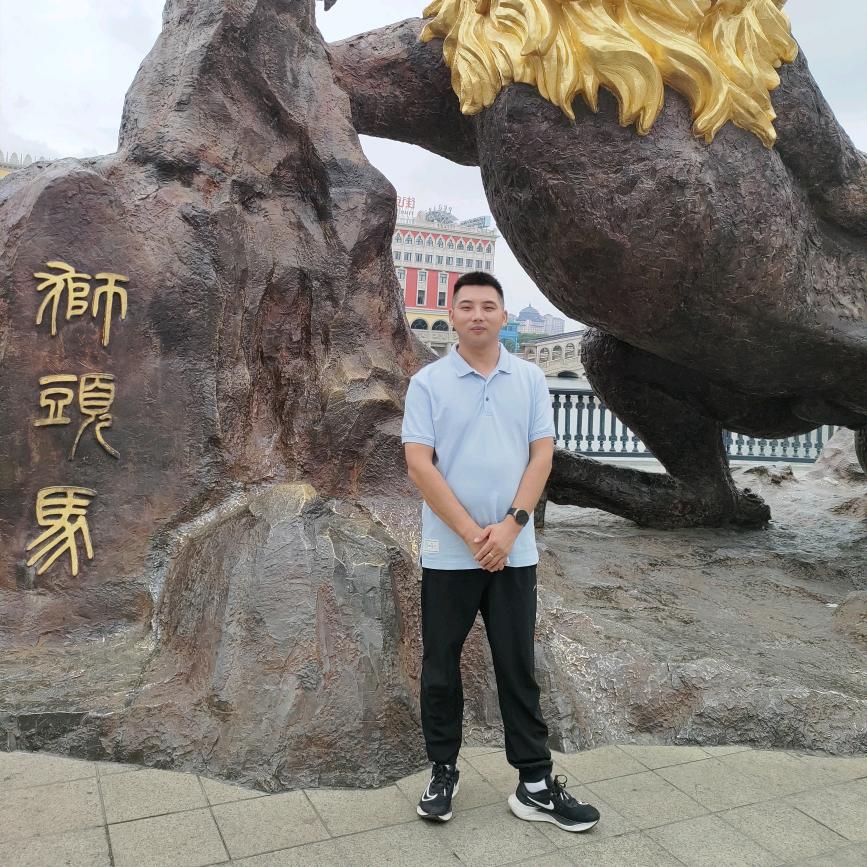 小吵小闹小幸福