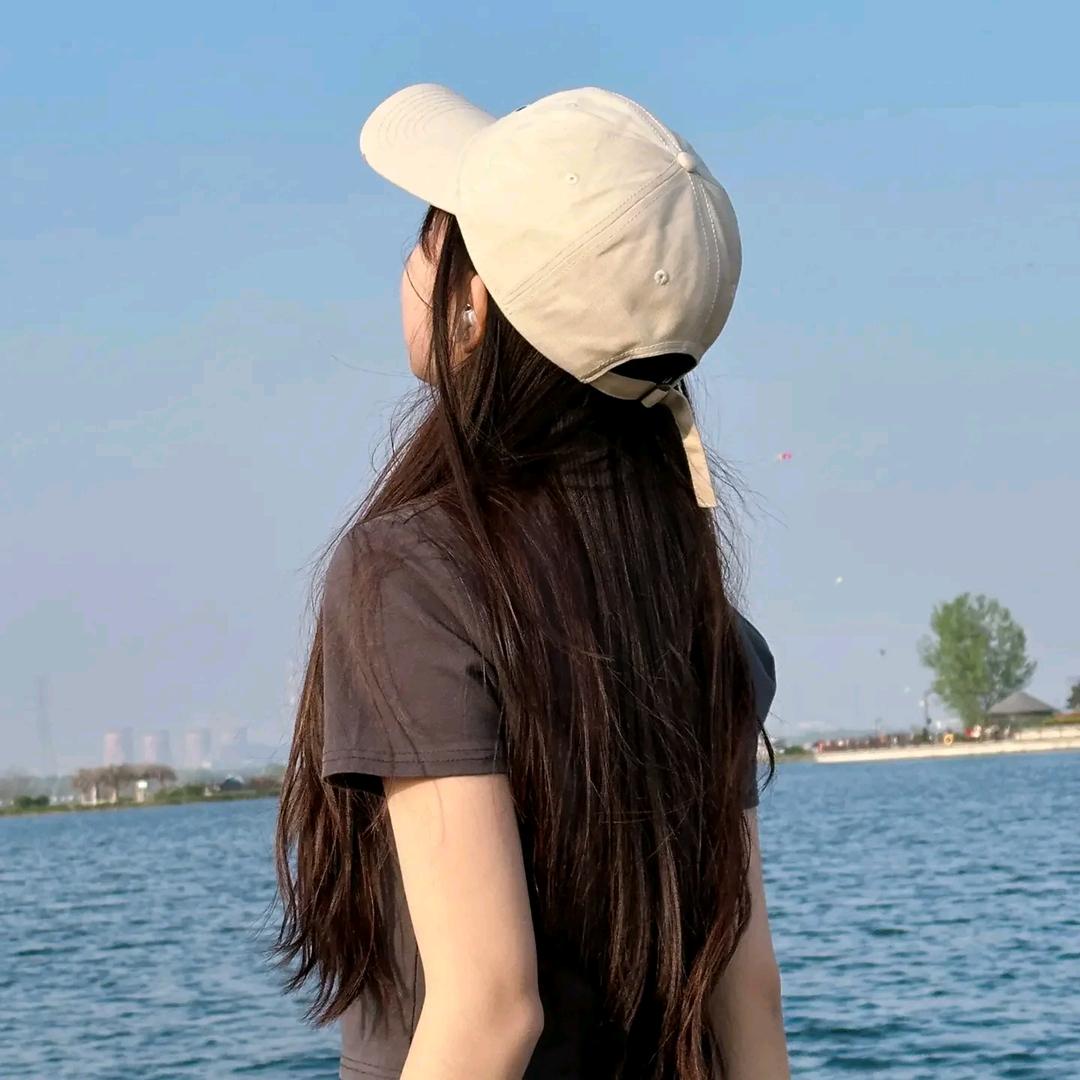 小妹学钓鱼