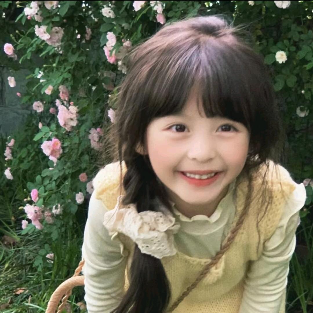 草莓💞💞