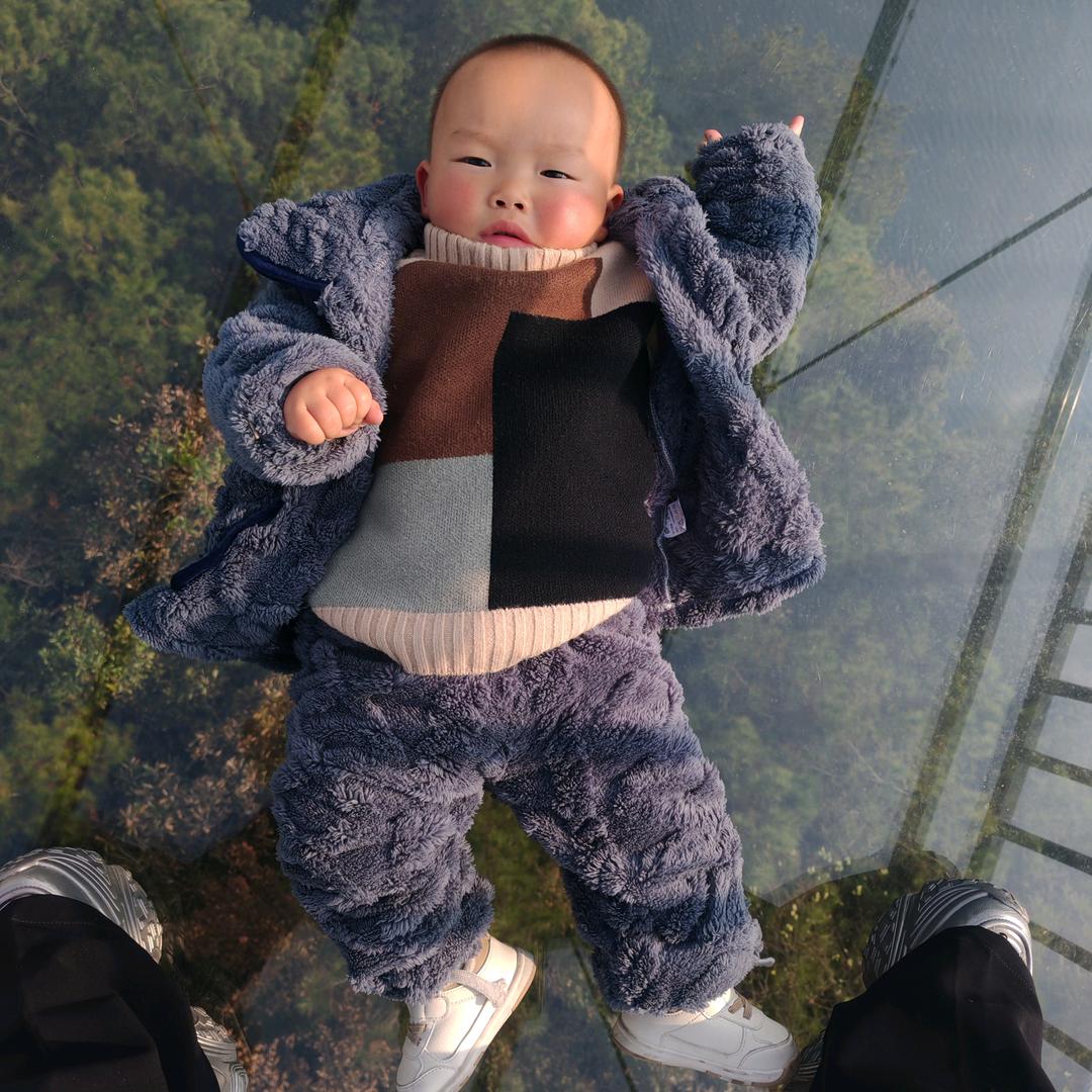 欧家%雅儿