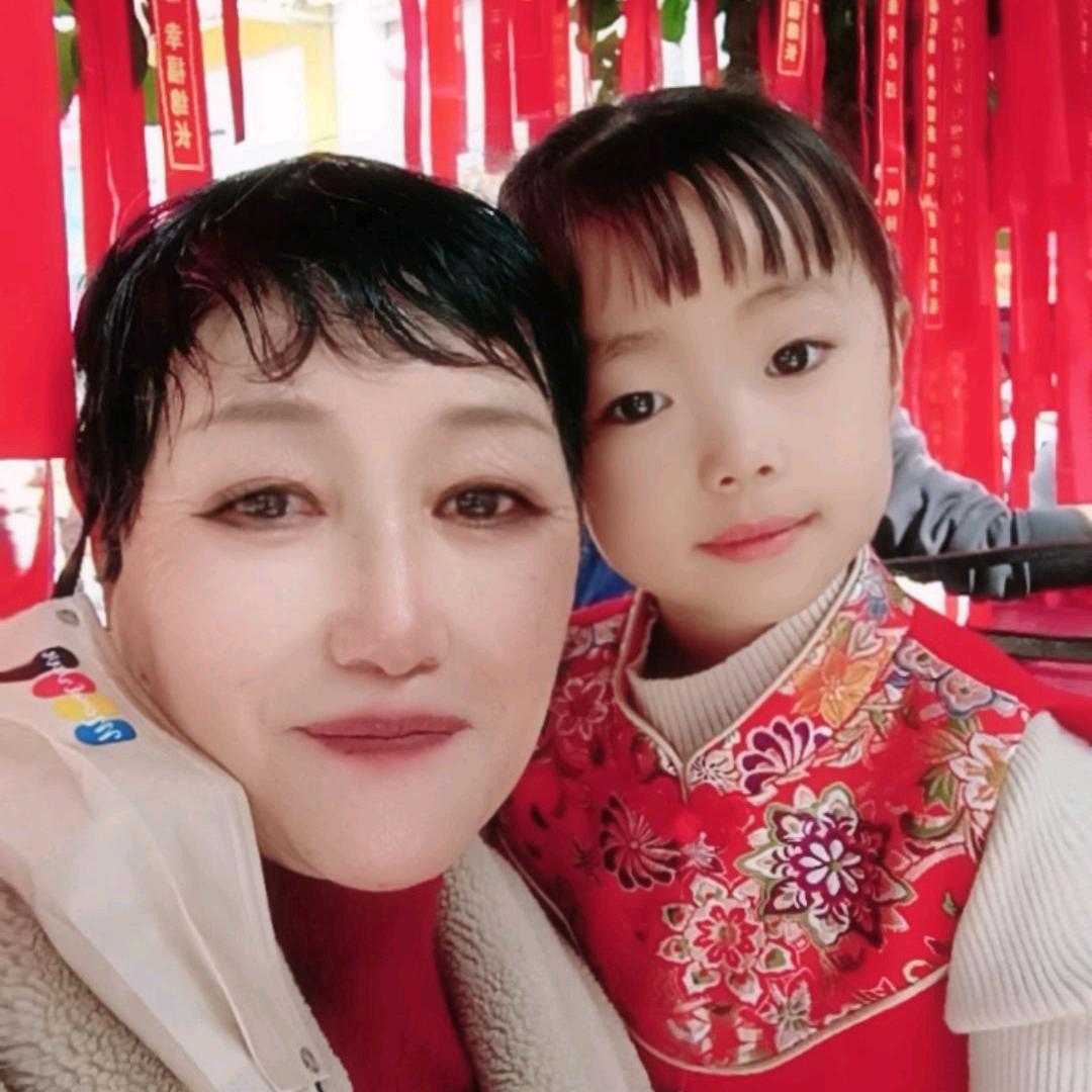 庞占华快乐一生。🌹🌹🌹👩🏻💋