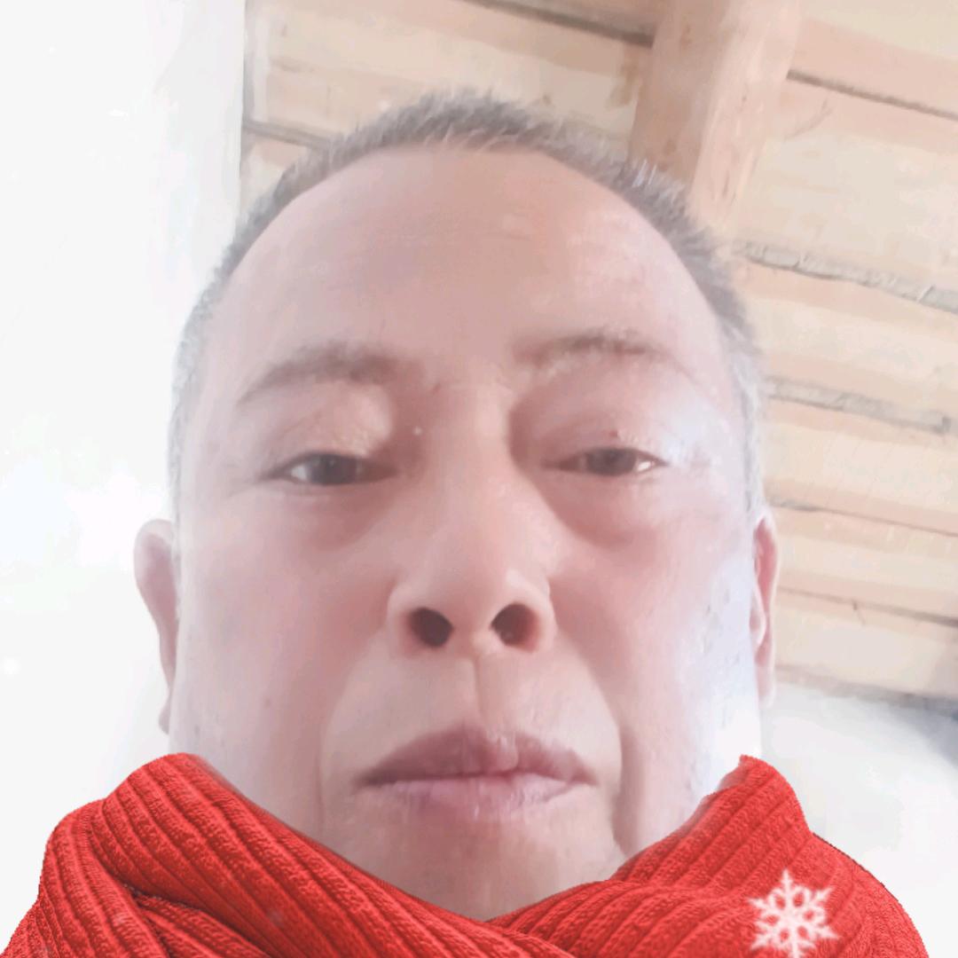 窦建文