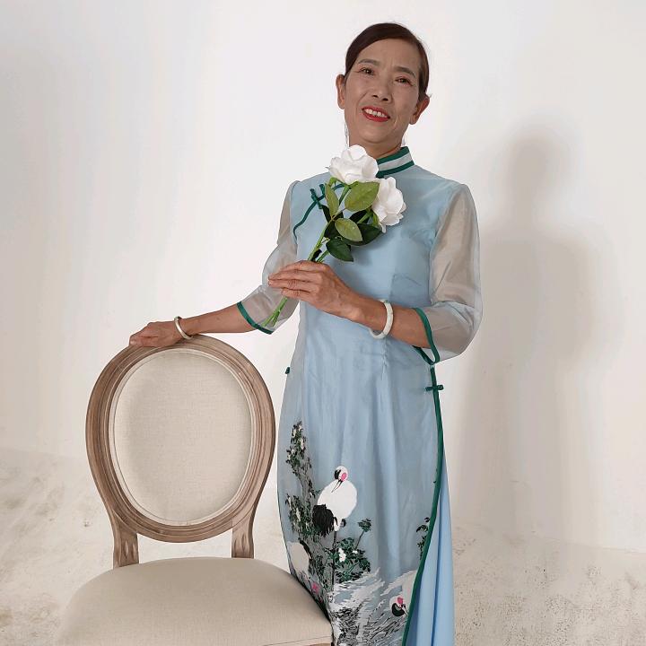 蒋粉花