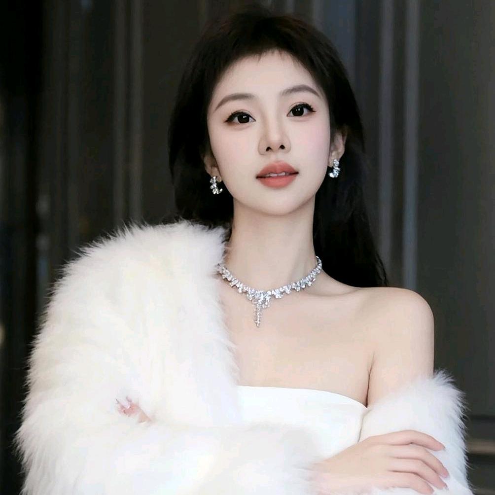 ᥫᩣ໌   、 苗苗