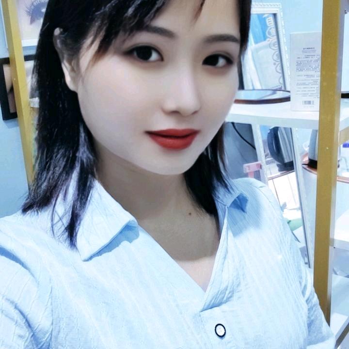 李美静