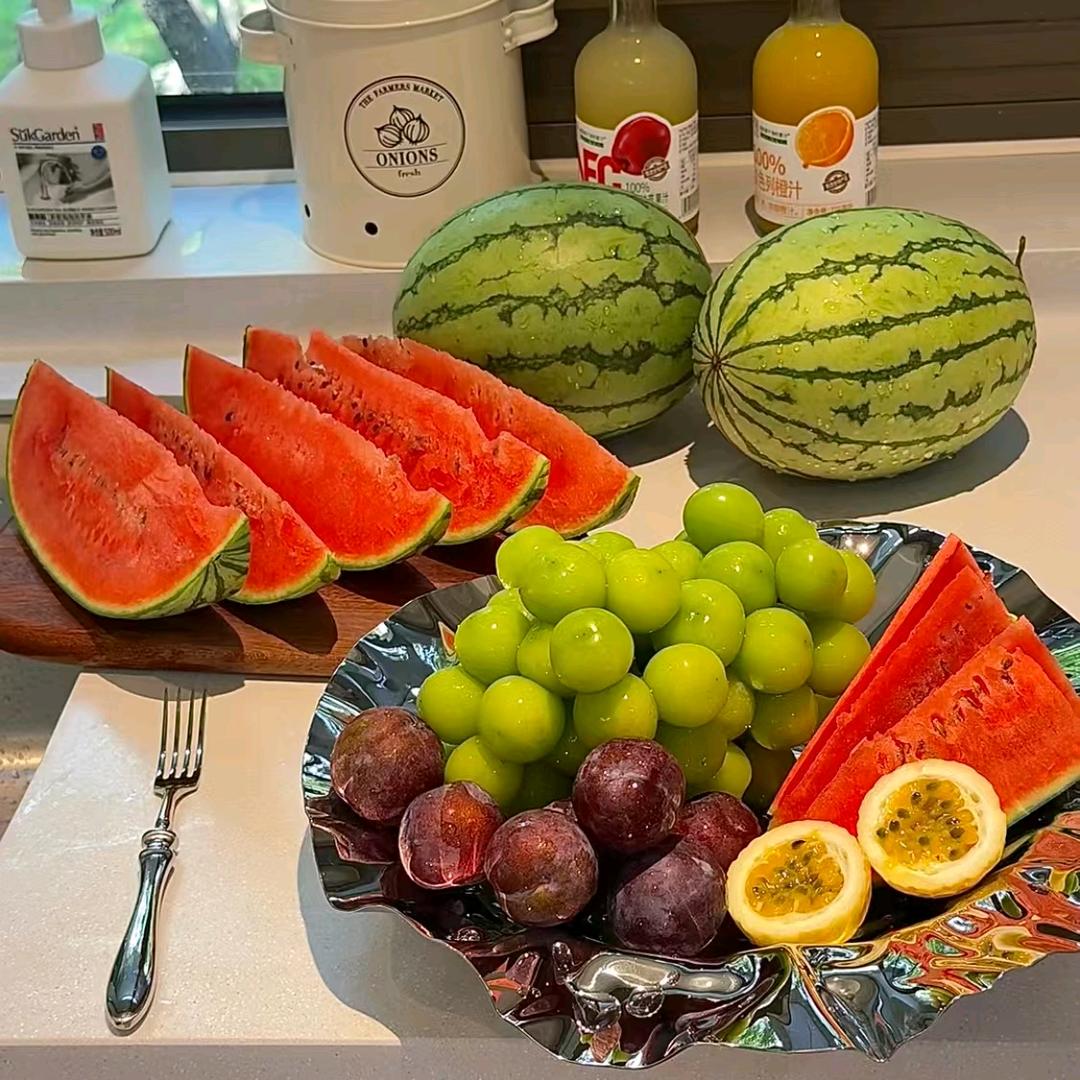 美食小馋猫