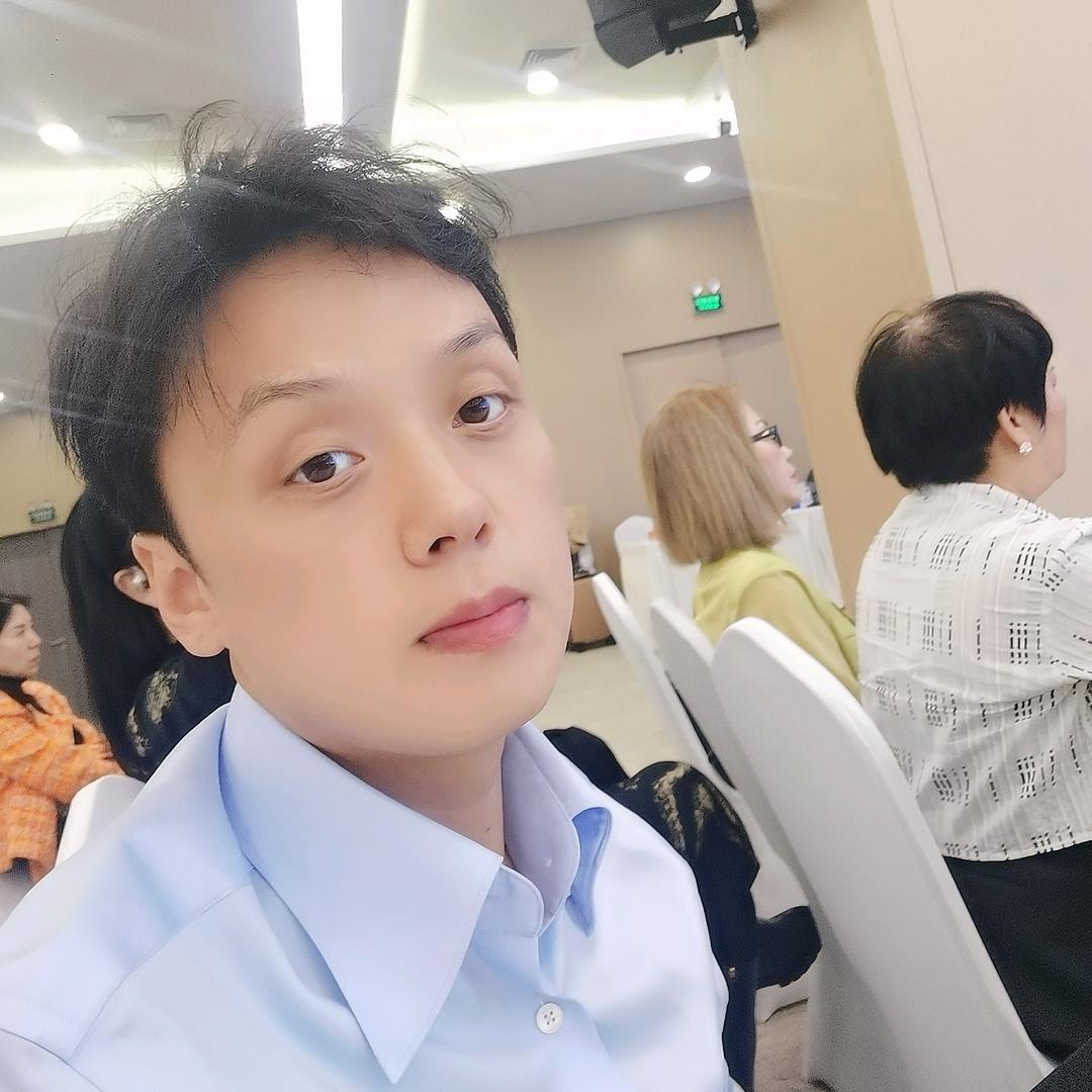 好久不见，，，，，