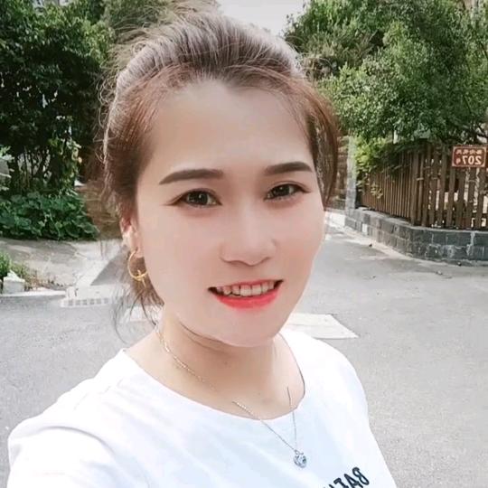 ☘️🌺☘️敏二姐🍀🌹🌿