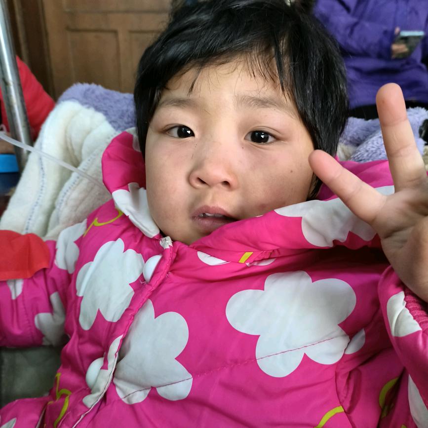 觉醒真爱的龙家少主头像
