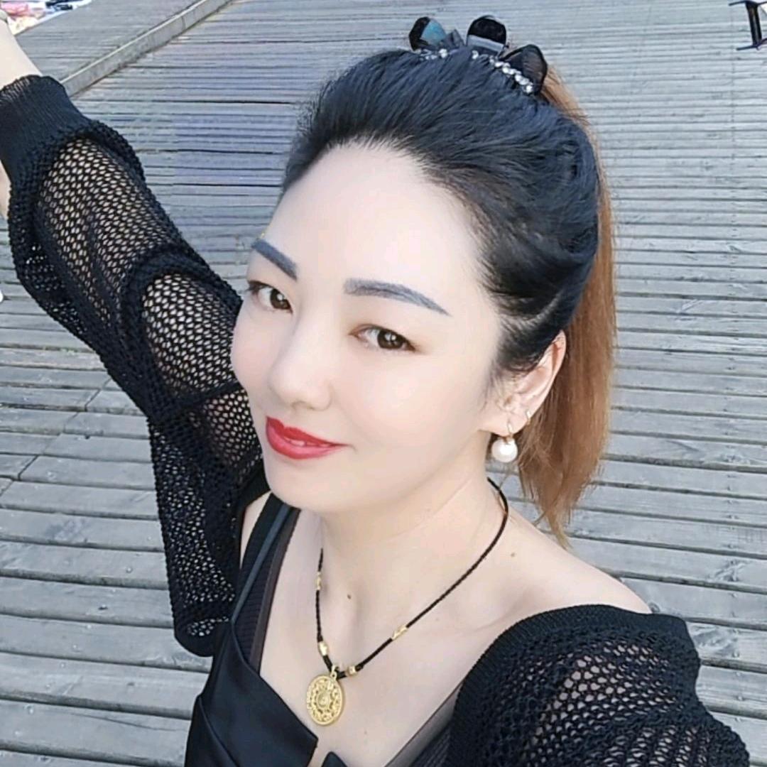 带刺的玫瑰🌹🌹🌹