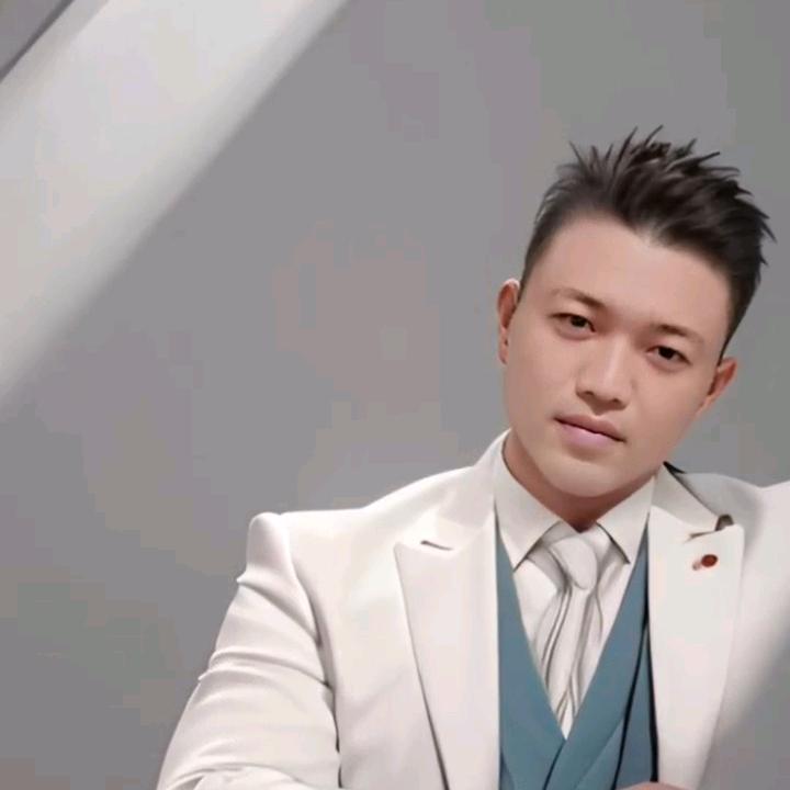 二哥哥（莱克，二八空间设计）