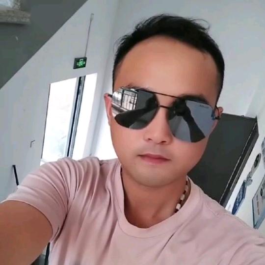 এ᭄ℳ小刘°ꦿ⁵²º᭄