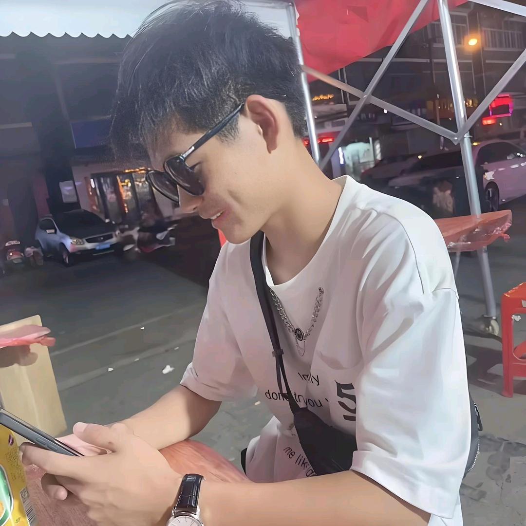 ℒᎭℯ⃝哥是限量版