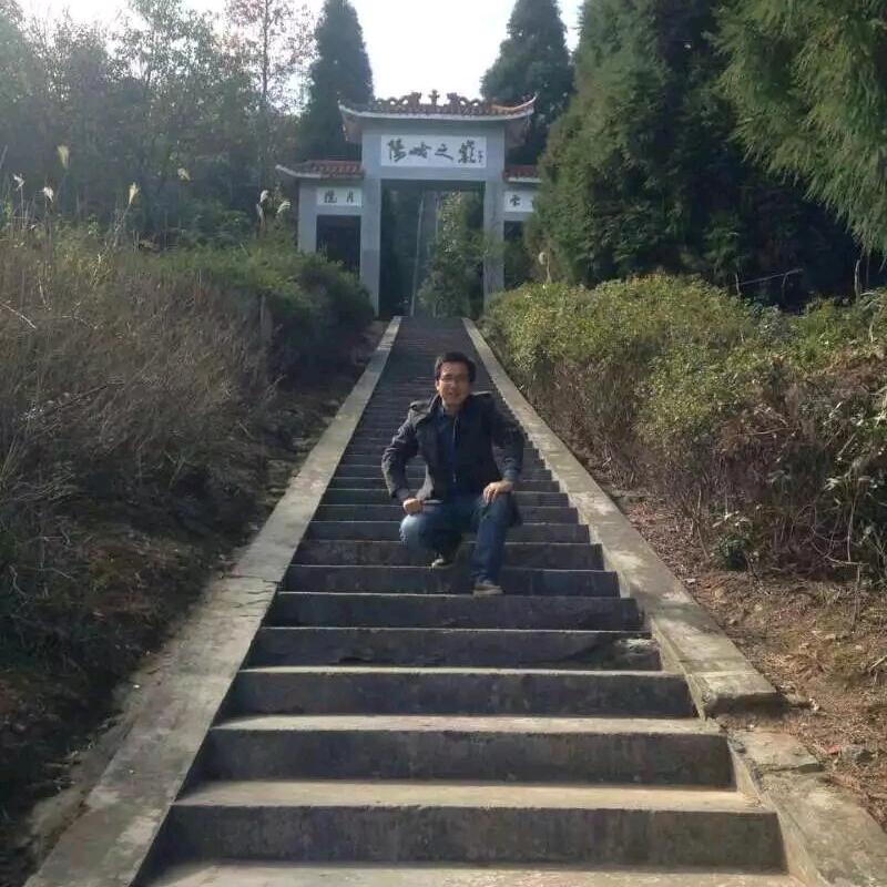 晚风吹行舟