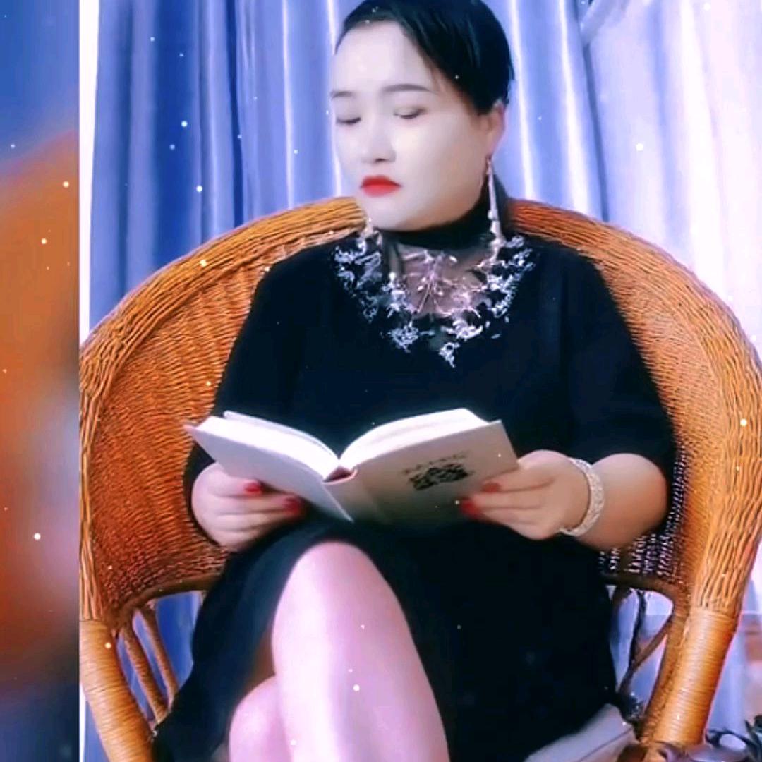 清静如水。