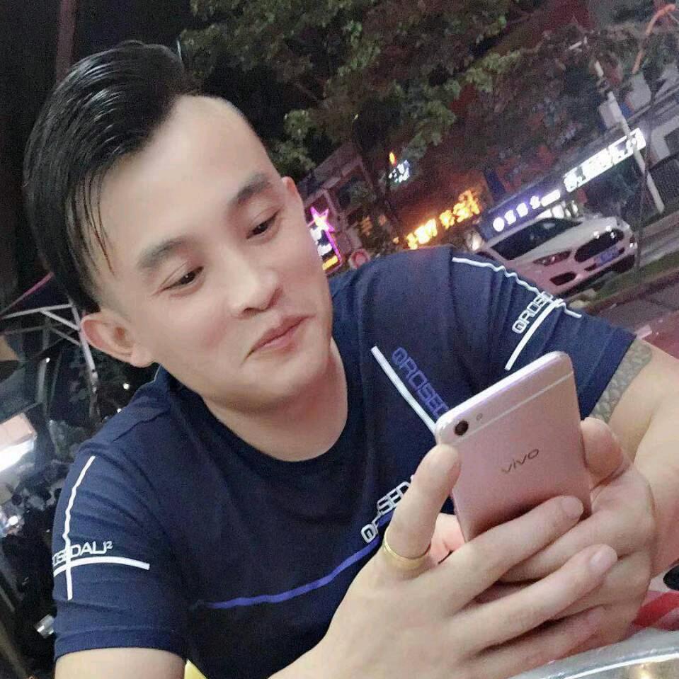 一人饮酒醉
