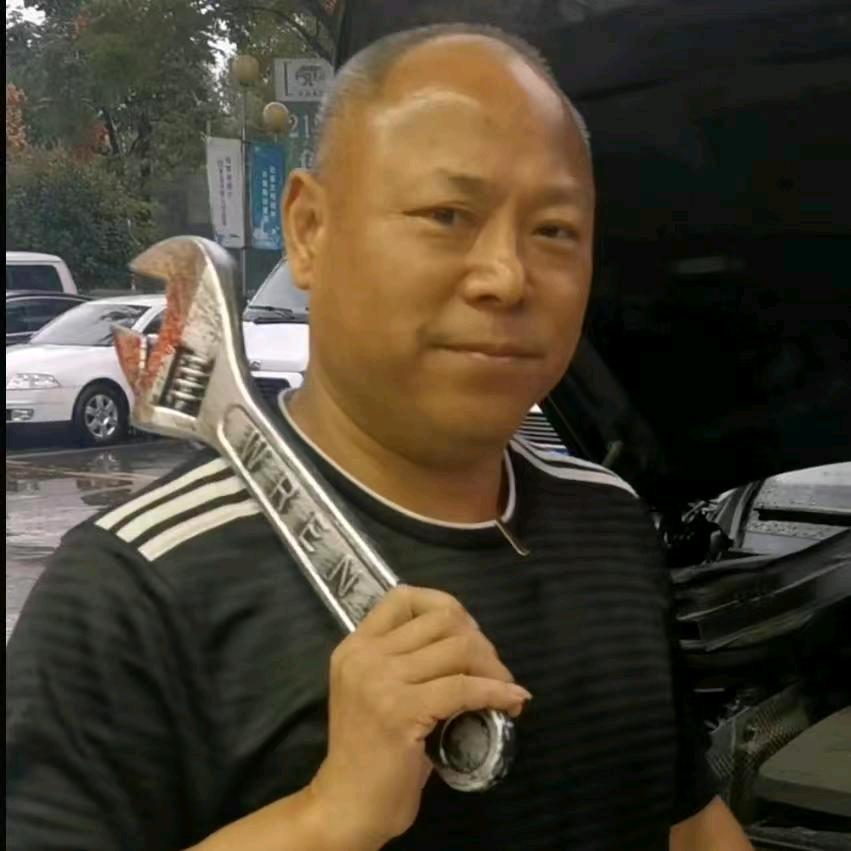 精护门汽修彦子