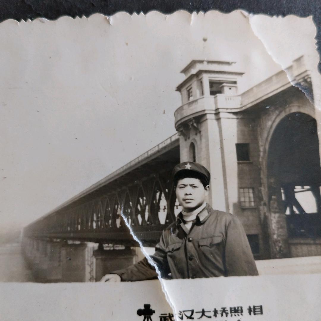 黄石市青龙苑小区李哥