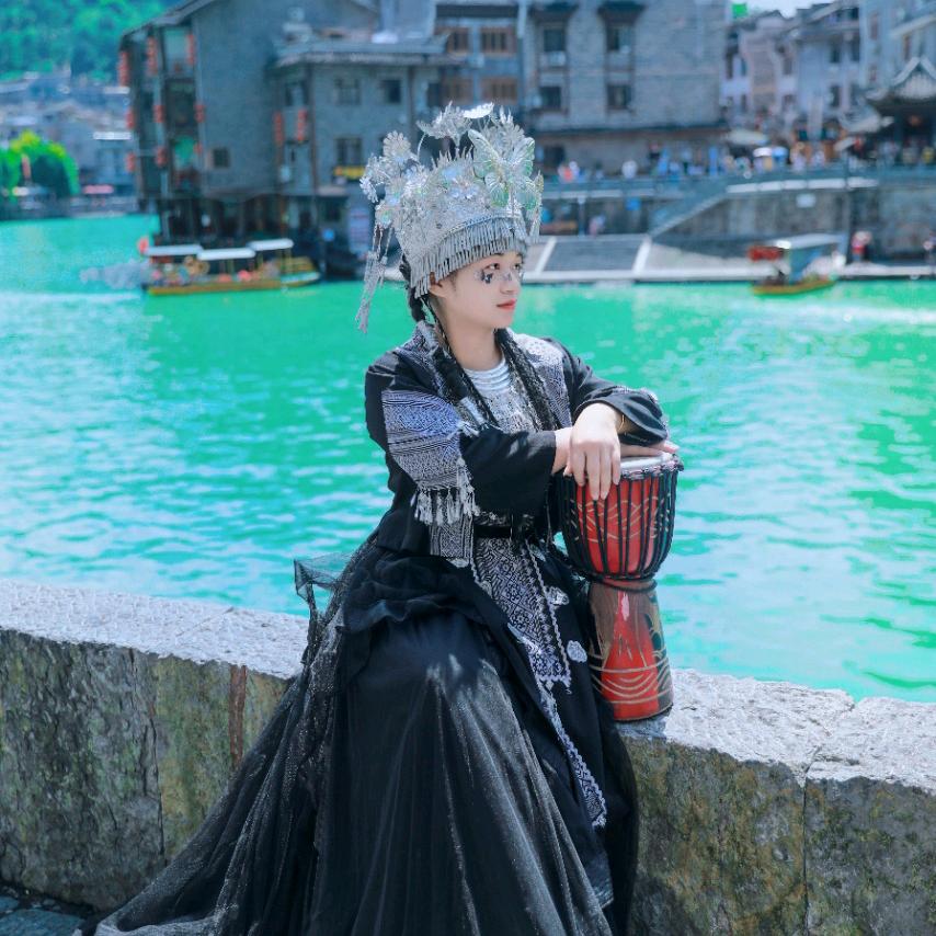 侗族阿妹(离异)