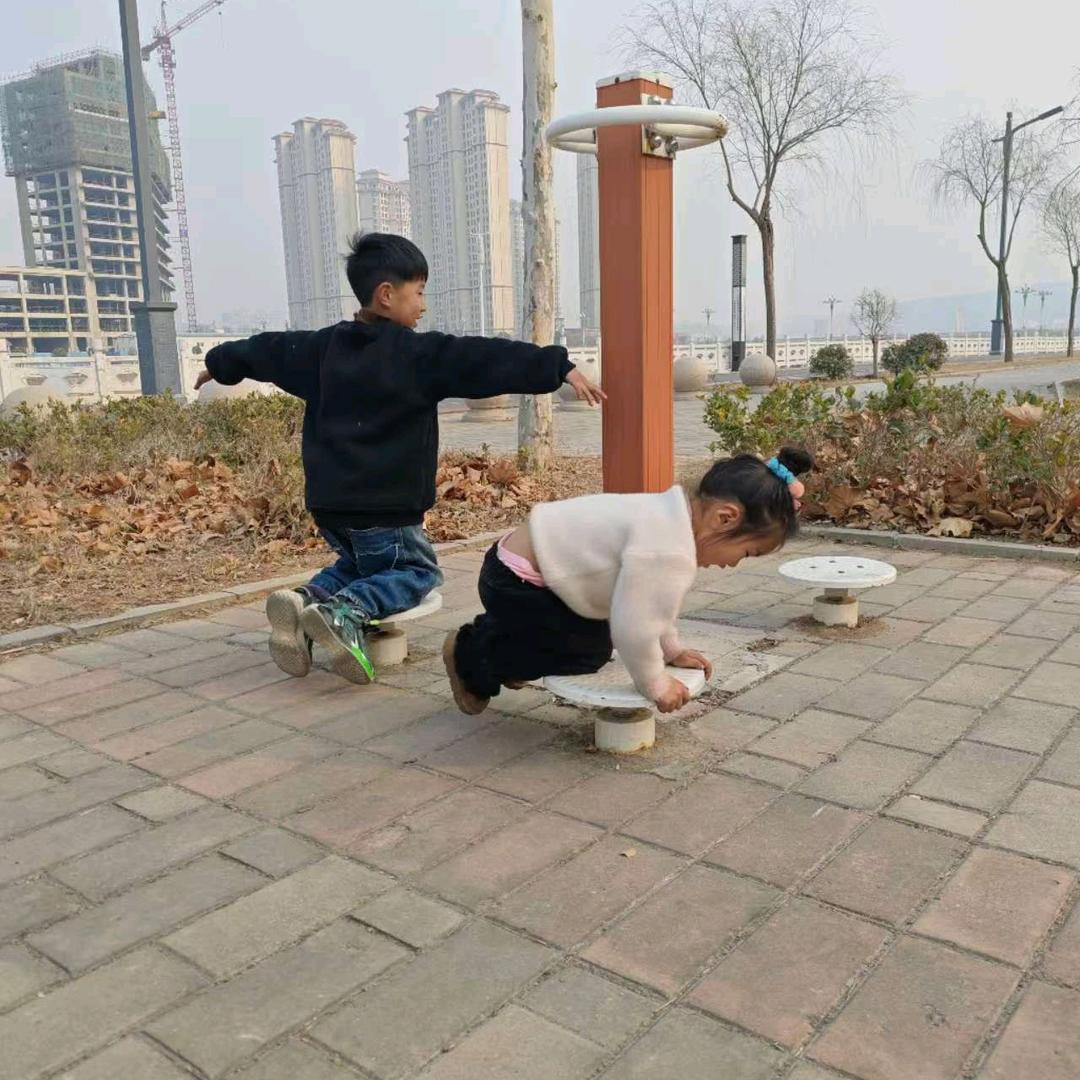 大脸家宝贝