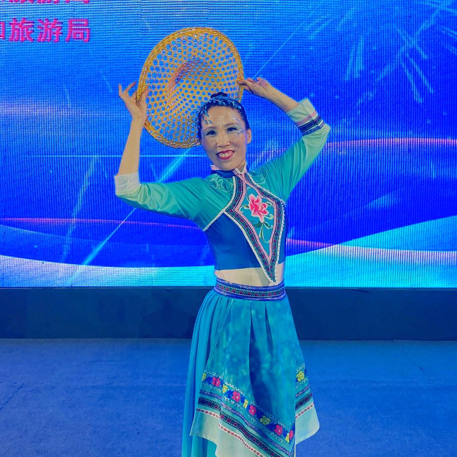 向日葵🌻爱跳舞💃