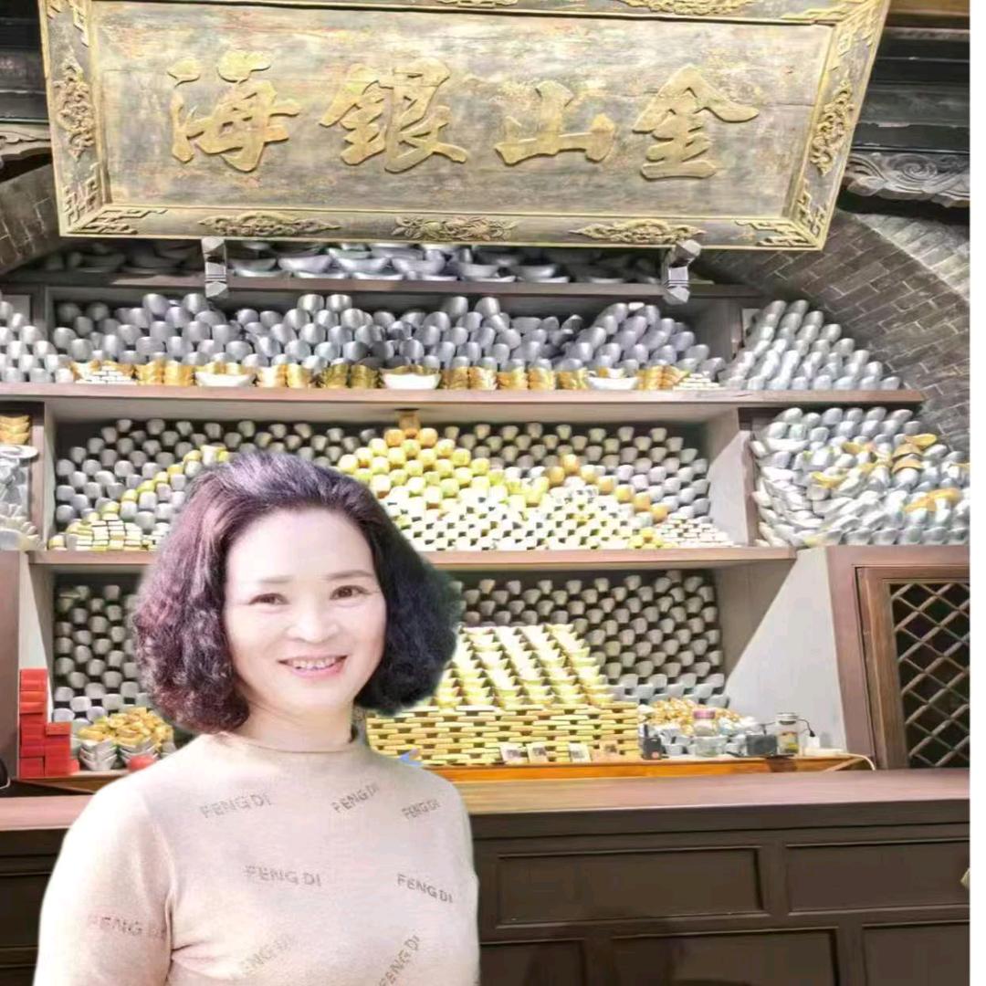 彬州市卖服装英姐