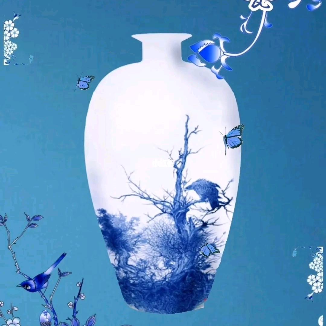 青花瓷（天青色等烟雨，而我在等你）