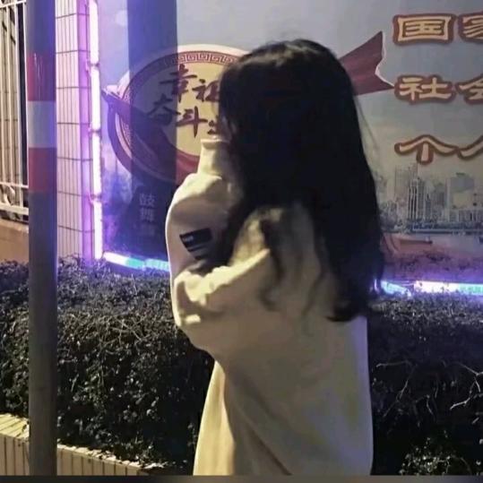 小啊欣