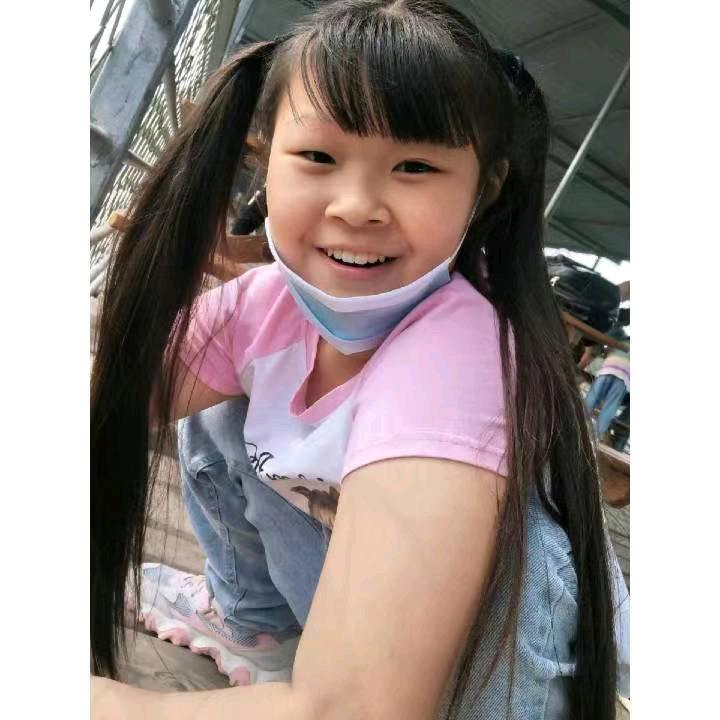 🌈小卢乱撞  真真吖💗
