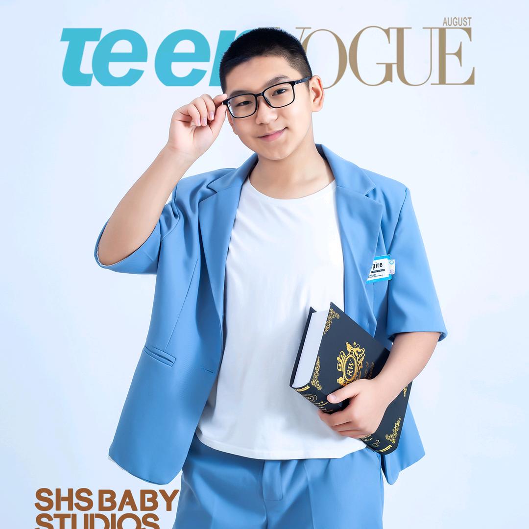 向阳而生🌻🌻