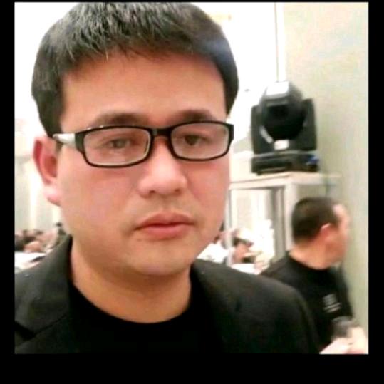 张氏集团服饰