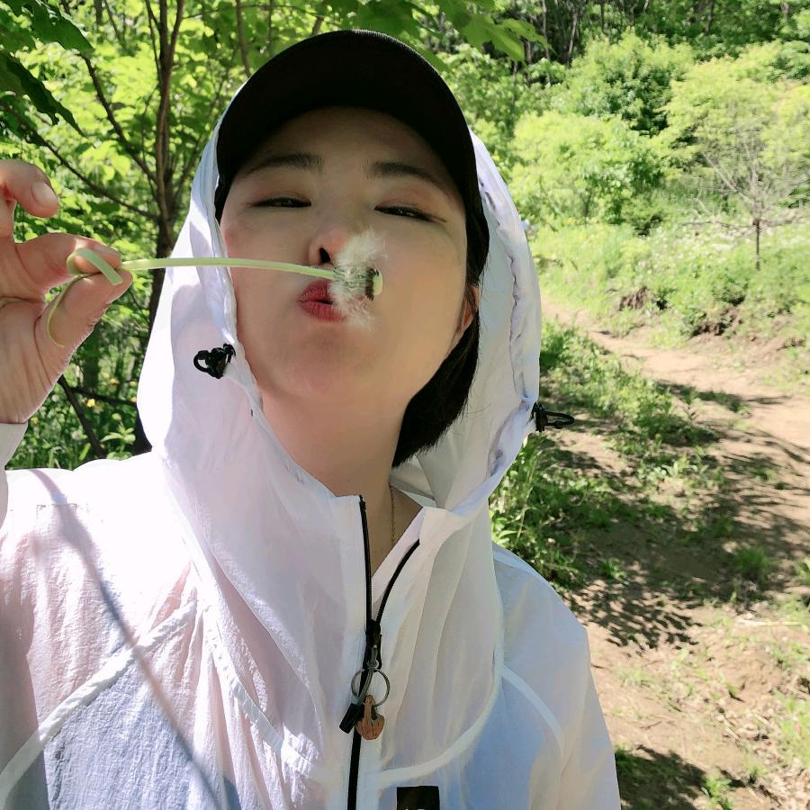 沐本绣美甲坊个体店