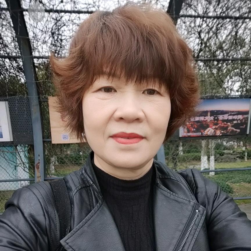 158鸿运姐