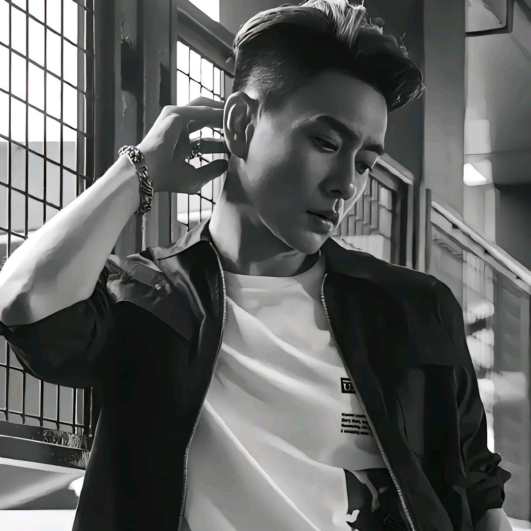 卢先生ღ