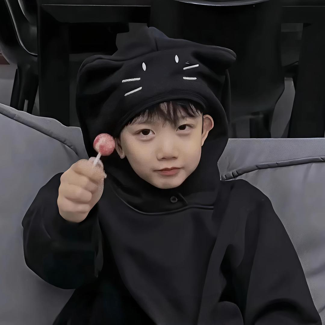 你的帥气小嘚嘚