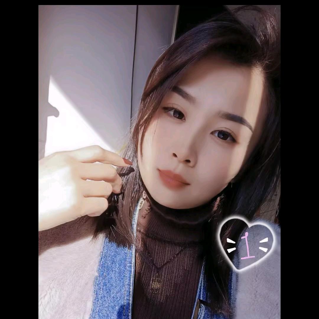 妍妍☺︎