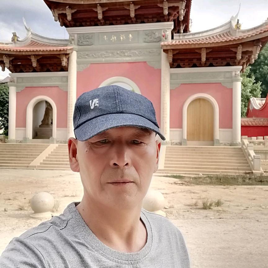 单身  顺其自然