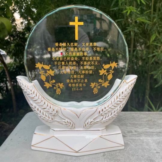 90后单身音乐小哥