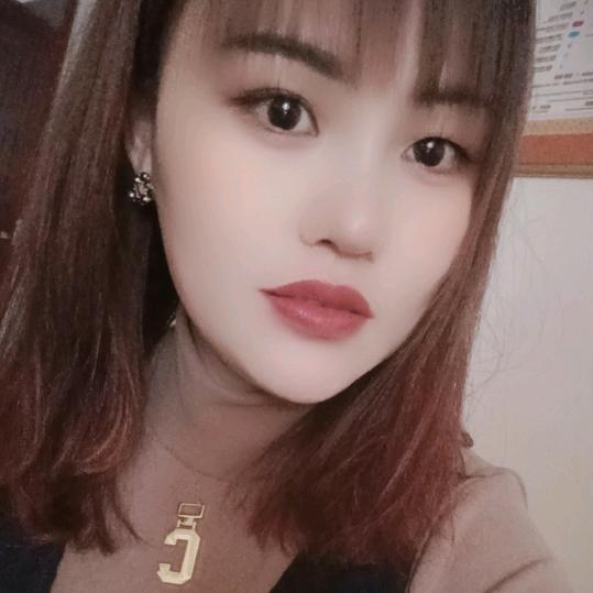 简单的女孩。❤️