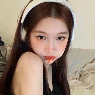 腼腆小美🏸（爱丢锋影700的马大哈）