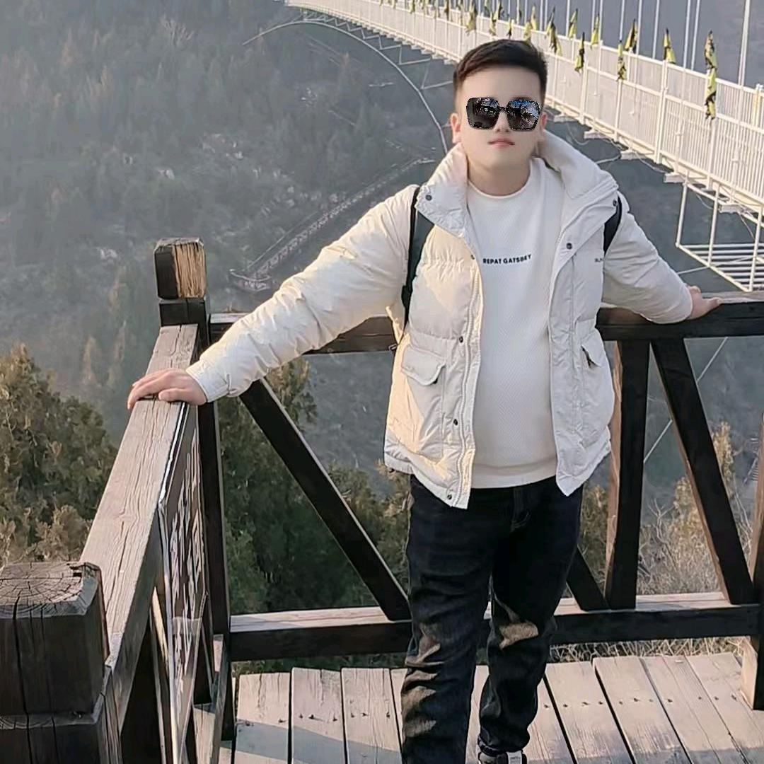 红鲤鱼与绿鲤鱼与驴_