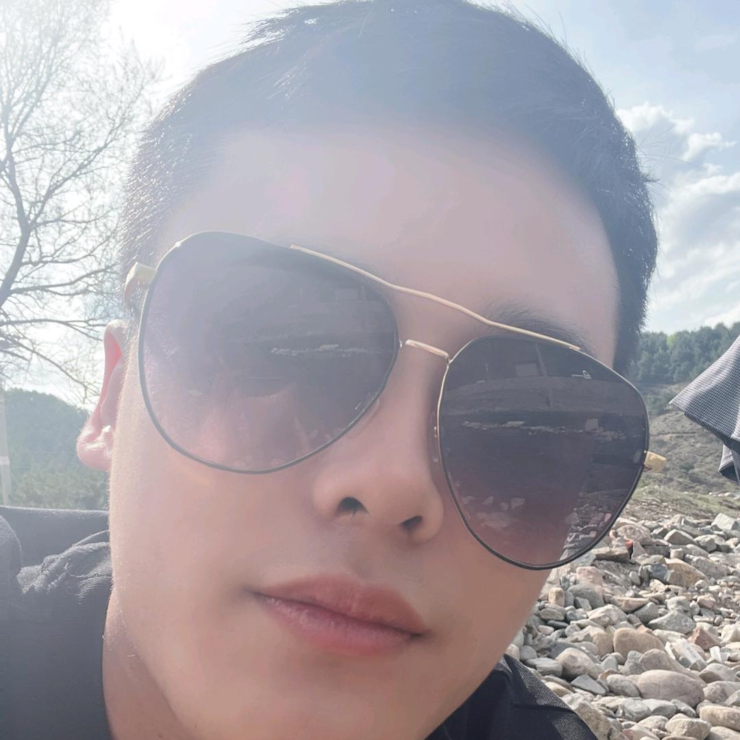 L先生🍃（婚车服务）