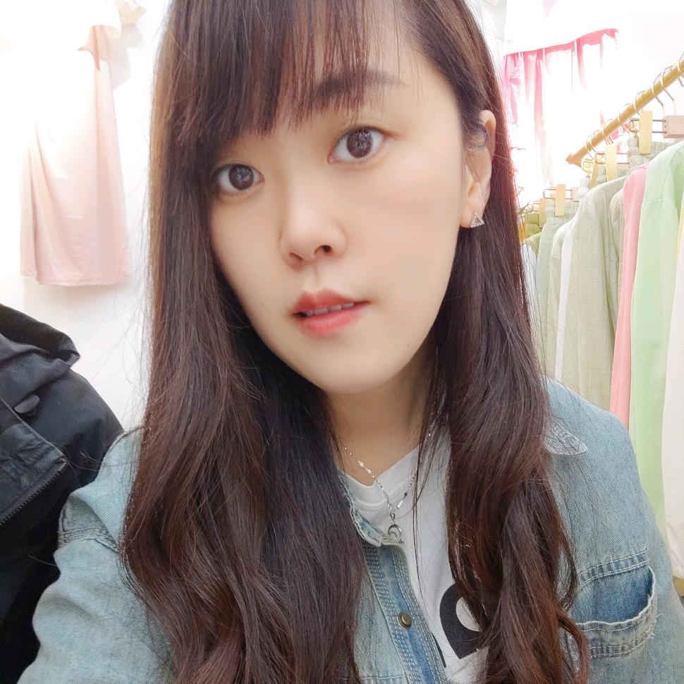 ঞ᭄白雪吻湿瞳孔ഒᩚ࿐